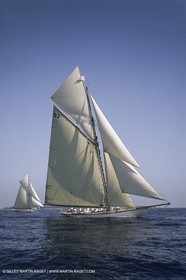 Classic Yachts, Tuiga