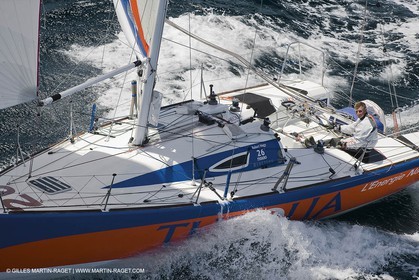 06-26-2007 - FIGARO II - THEOLIA - Skipper : Robert Nagy - Training off Marseille (south France) with strong wind conditions