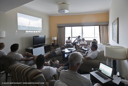 16 11 2010 - Dubai (UAE) - Dubai Louis Vuitton Trophy -  BMW ORACLE Racing - Pre race meeting