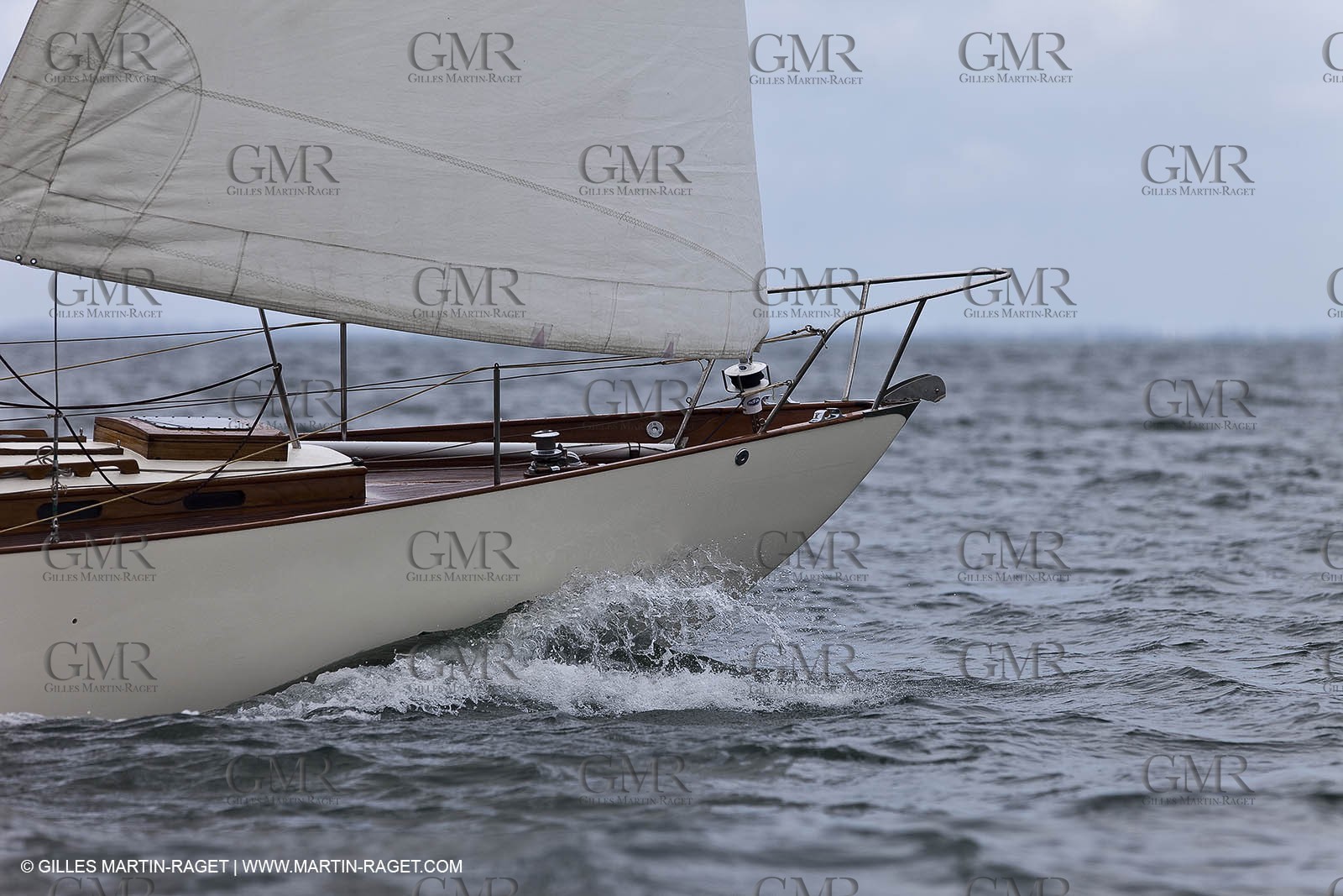 01-05-10 - Le Bono (FRA,56) - Regate Classique -Acteia II - Maica