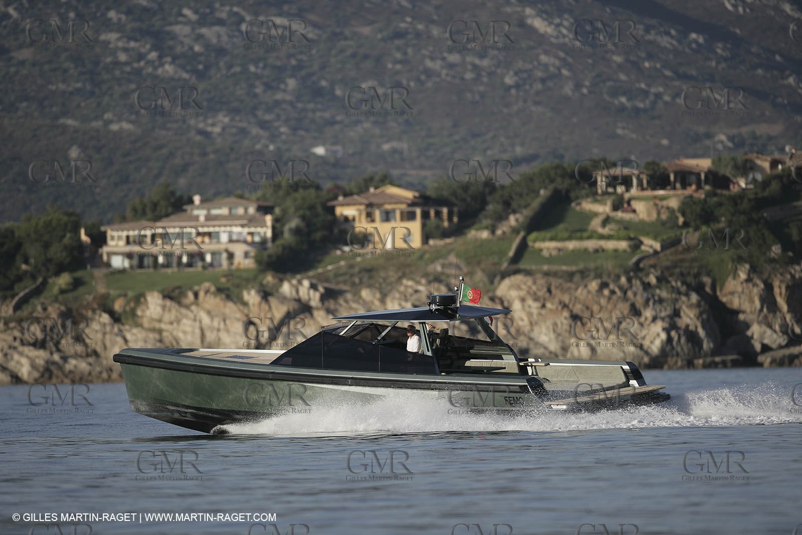 16 07 2007 - Portisco (Italie, Sardaigne) - Wally Power 47, 2007 version