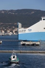 16 02 2012 - Ajaccio (FRA, Corse) - Compagnie la Méridionale - Le Piana en escale à Ajaccio