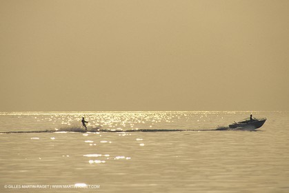 Watersports, waterskiing, ski nautique, wakeboarding,