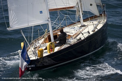 19 05 2010- Lorent- (FRA,56)  -  Pen Duick II