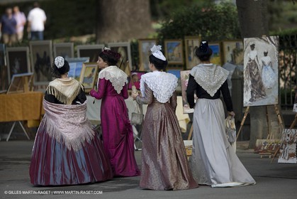 06 07 08 - Arles (FRA, 13) - Traditional costume of Arles fest