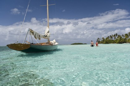 01 02 2008 - San Blas Archipelago (Panama) - Motor Yacht Senses