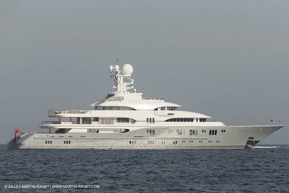 21 09 2014 - Cannes (FRA,83), Motor yacht TV