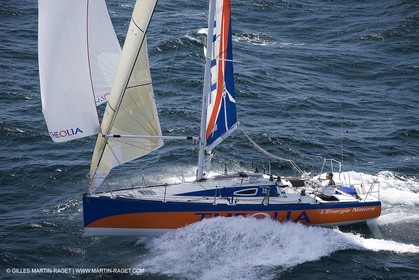 06-26-2007 - FIGARO II - THEOLIA - Skipper : Robert Nagy - Training off Marseille (south France) with strong wind conditions