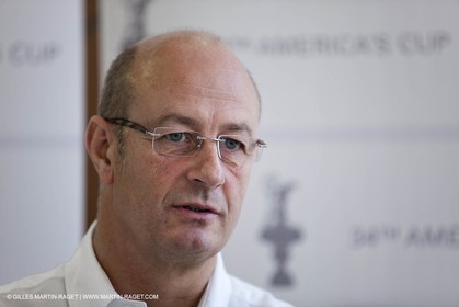 25 11 2010 - Dubai (UAE) - 34th America's Cup - Media Round Table with Ian Murray and Richard Worth