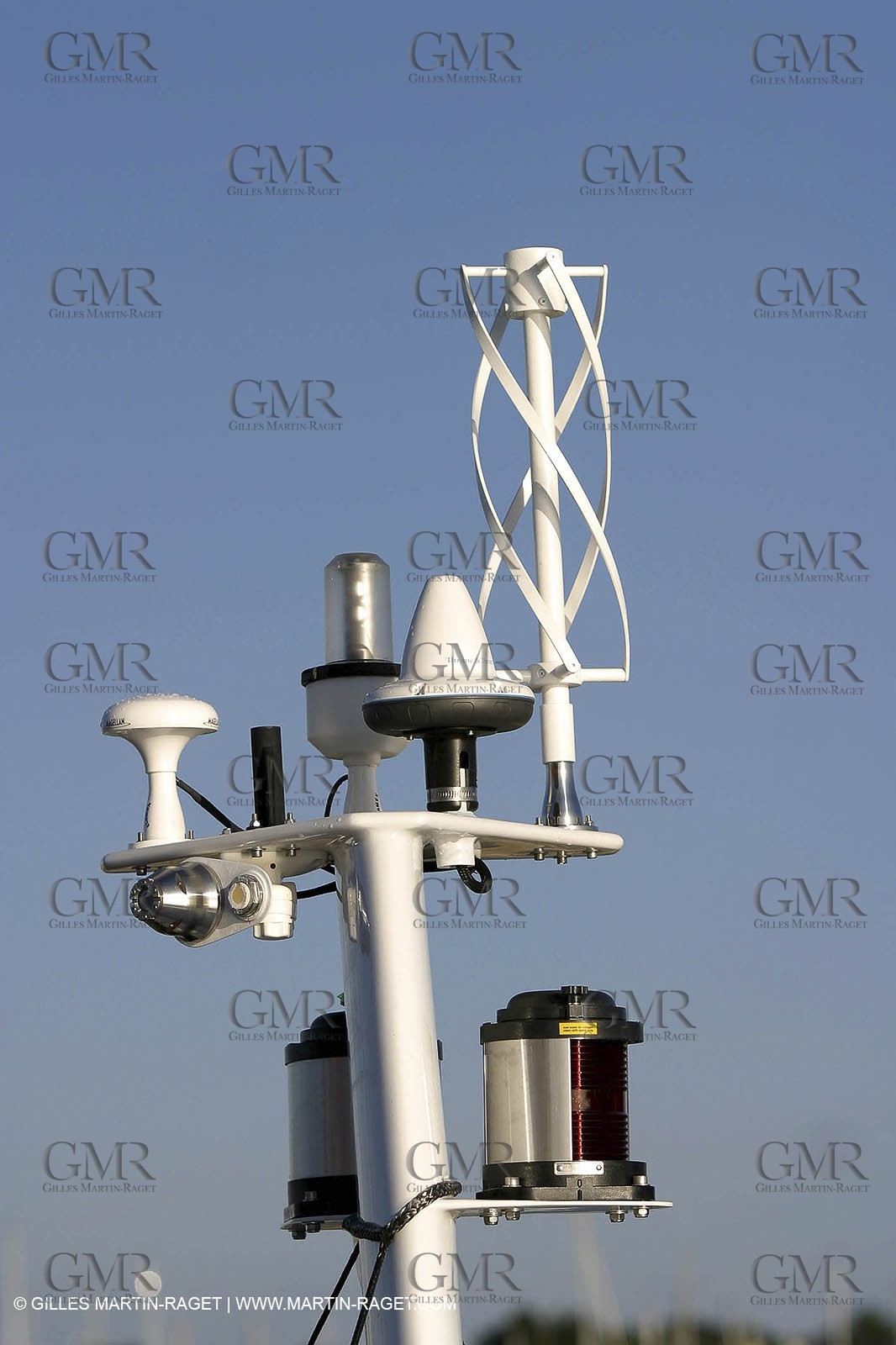 Orange II - Deck details