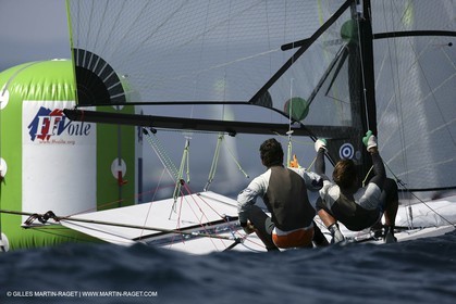 Hyères - 25 04 2006 - SOF 2006 - 3ème jour de régate