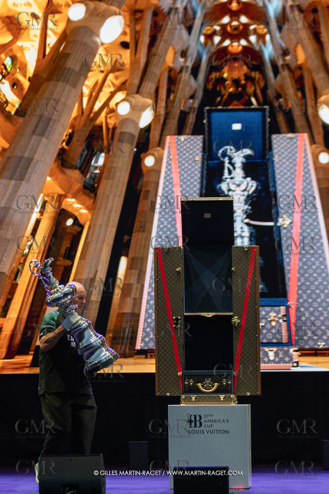 19 10 2024, Barcelona (ESP), Louis Vuitton 37th America's Cup, Final Match, Race Day 6 , Prizegiving