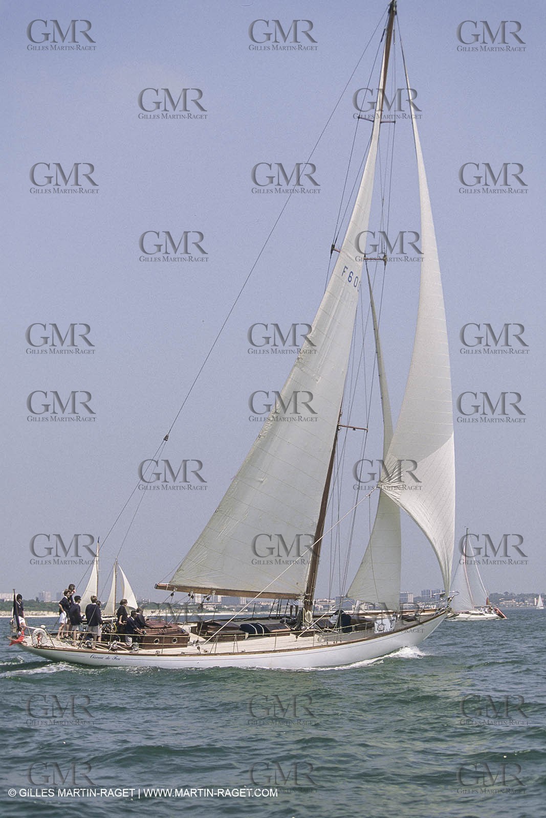 Classic Yachts, oiseau de Feu