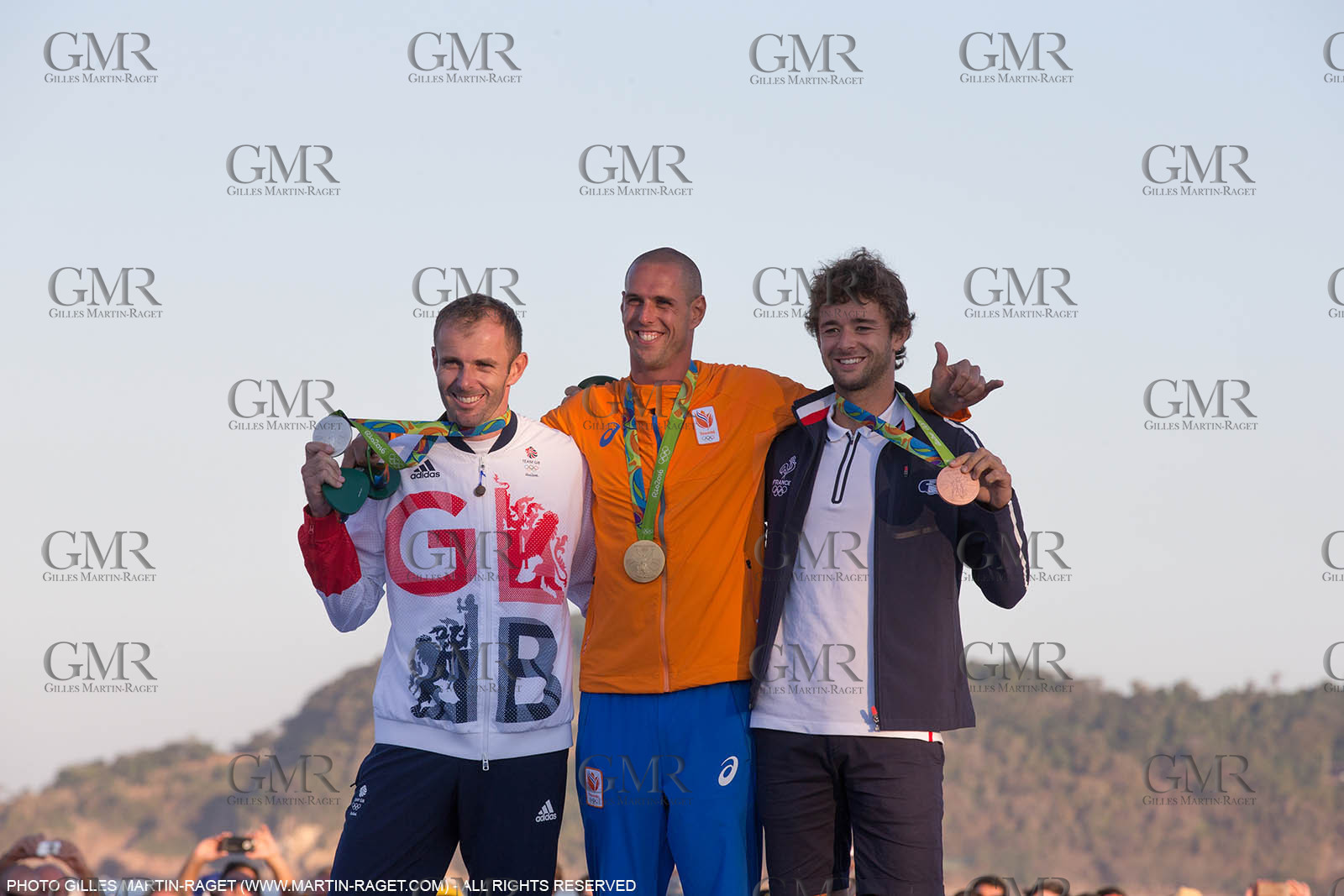 14 08 2016, Rio de Janeiro (BRA), 2016 Olympic Games, Sailing, RSX Men medal ceremony, Nick Dempsey (GBR), Van Rysselberghe Dorian (NED), Pierre le Coq (FRA)