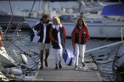 Cruising - People - Crew work