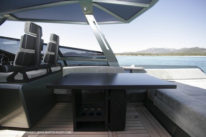 16 07 2007 - Portisco (Italie, Sardaigne) - Wally Power 47, 2007 version