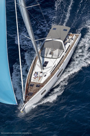 07 07 2020, Marseille (FRA,13) Beneteau Oceanis Yacht 54