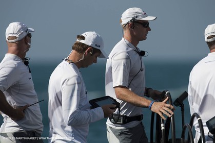 26 11 2010 - Dubai (UAE) - Dubai Louis Vuitton Trophy -1 2 final - BMW ORACLE Racing Vs All4One
