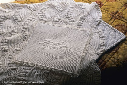 France, Provence, Traditions, Boutis et piqués, traditional cloths from Provence