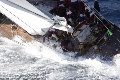 Shamrock V -  07 10 2006 - Saint Tropez (Fr) - Voiles de Saint Tropez 2006 - Voiliers de tradition