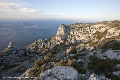 26 03 2009 - Marseille (FRA, 13) - Les Calanques - Cirque des Walkyries et vallon de la Mélette
