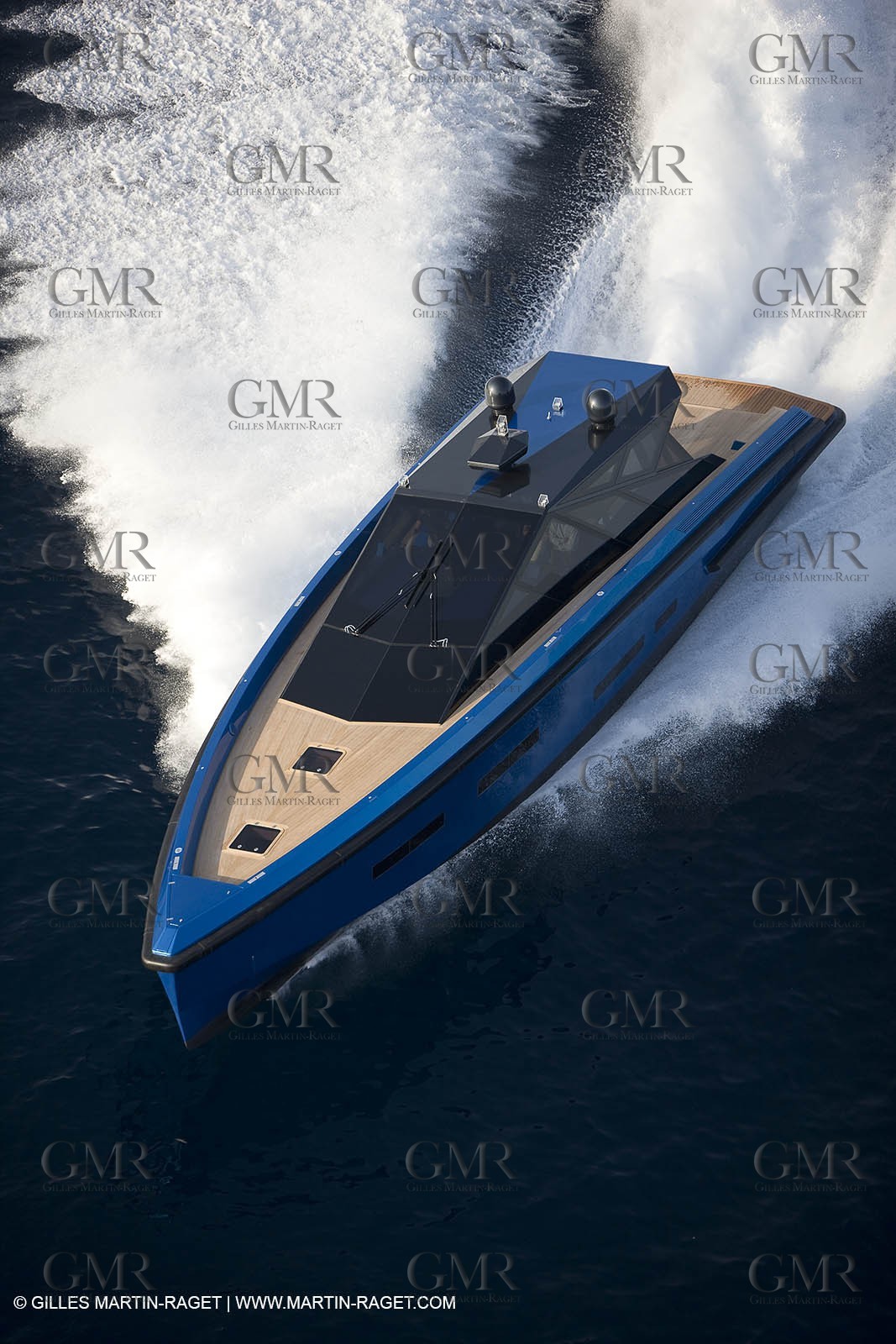 14 10 2008 - Cannes (FRA, 06) - Super yachts - motoryachts - Wally yachts - Wallypower 64