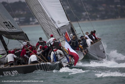 30 01 2009 - Auckland (NZL) - Louis Vuitton Pacific Series - Racing Day 1 - Pataugas-K Challenge vs Cina Team