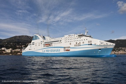 18 12 2011 - Bastia (FRA, Corse) - Armement La Meridionale - le Piana