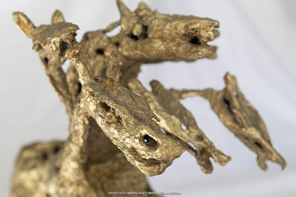 12 02 2020, Marseille (FRA,13), Oeuvre de Germaine Richier, Le Cheval à six têtes, petit 1955 ou 1956, Bronze naturel nettoyé, Numéroté Epreuve d'artiste, fondeur : L. Thinot, Paris, 35,5 x 38 x 18 cm, Collection particulière