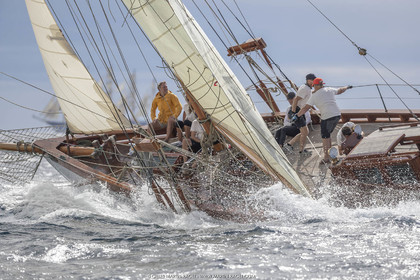 29  2022, Saint-Tropez (FRA,83), Les Voiles de Saint-Tropez 2022, journée des défis