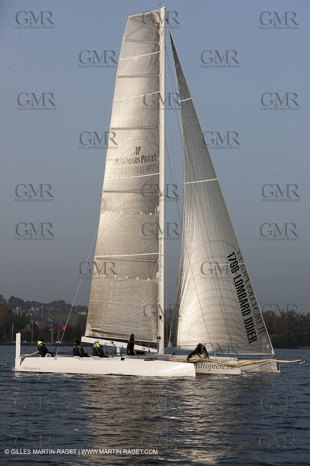 09 10 2010 - Morges (SUI) - L'Hydroptère.CH - 1st sail