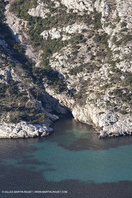 04 04 2009 - Marseille (FRA, 13) - Les Calanques - Calanque de Sormiou vue depuis le Baou Rond