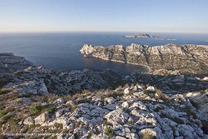 04 04 2009 - Marseille (FRA, 13) - Les Calanques - Marseille as seen from the top of the Baou Rond summit