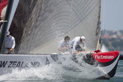 23 01 2009 - Auckland (NZL) -  Louis Vuitton Pacific Series - BMW ORACLE Racing-Tuning up onboard Emirates Team New Zealand yacht