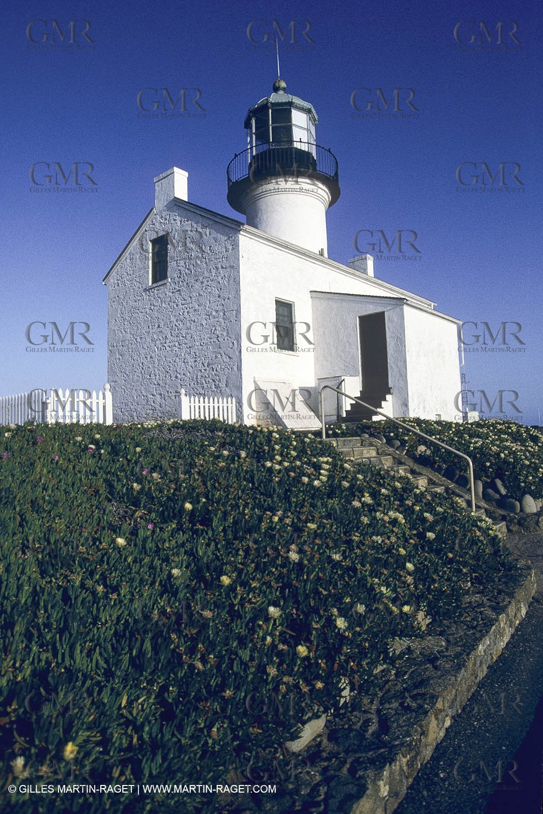 Phres, balises, semaphores, lighthouses, semaphoruses,