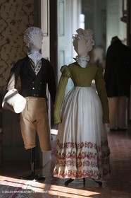 31 10 2013 - Ansouis (FRA,84) - Ansouis castle - Costumes of the exhibit Men costumes