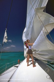 Cruising - People - Crew work