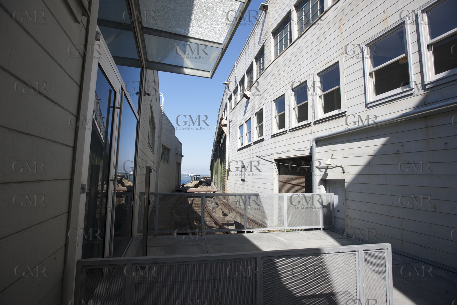 07 06 2011 - San Francisco (USA,CA) - 34th America's Cup - The Piers in their state of origin - Pier 26-28 - Pier 26