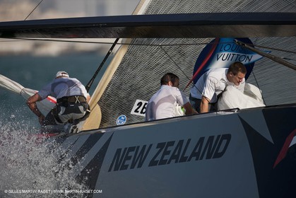 16 11 2010 - Dubai (UAE) - Dubai Louis Vuitton Trophy -  BMW ORACLE Racing Vs Synergy