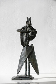 19 02 2020, Marseille, (FRA,13), Oeuvre de Germaine Richier, Homme de la nuit n°2 1954, Bronze patiné foncé, Numéroté HC2, Fondeur L. Thinot, Paris, 27,5 x 11 x 7 cm, Collection particulière