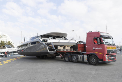 17 01 2018, La Grande Motte (FRA), Gunboat 68  1 launch
