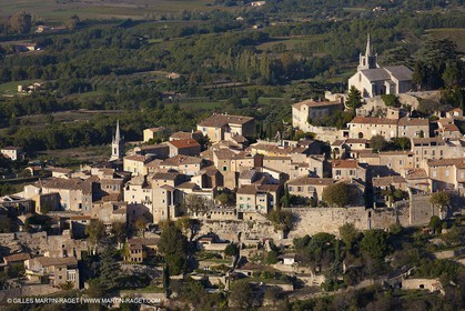 29 10 2012 -Bonnieux (FRA,84) - Luberon vu du ciel