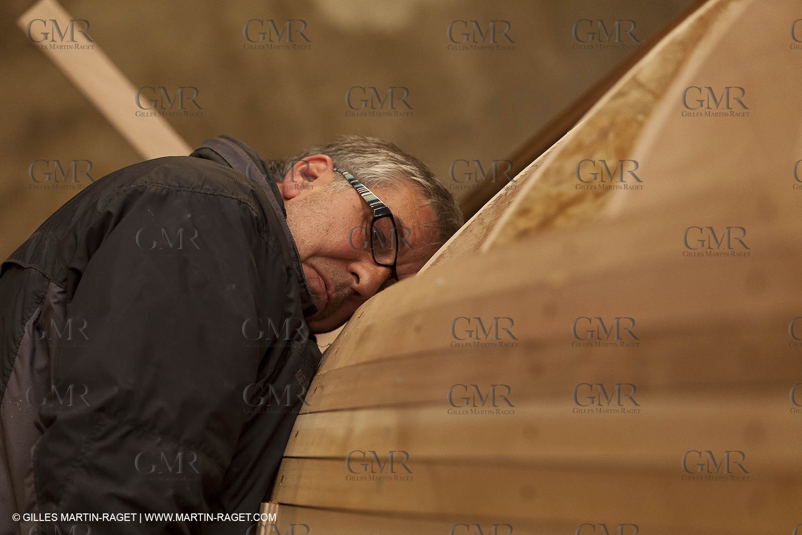 30 12 2012   Marseille (FRA,13)   Alcyon building at boat yard