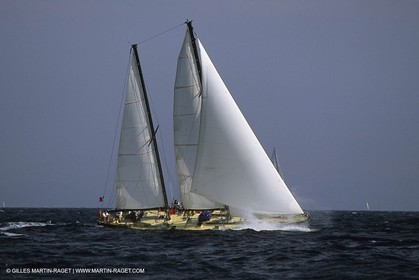 Pen Duick III - Classic Yachts