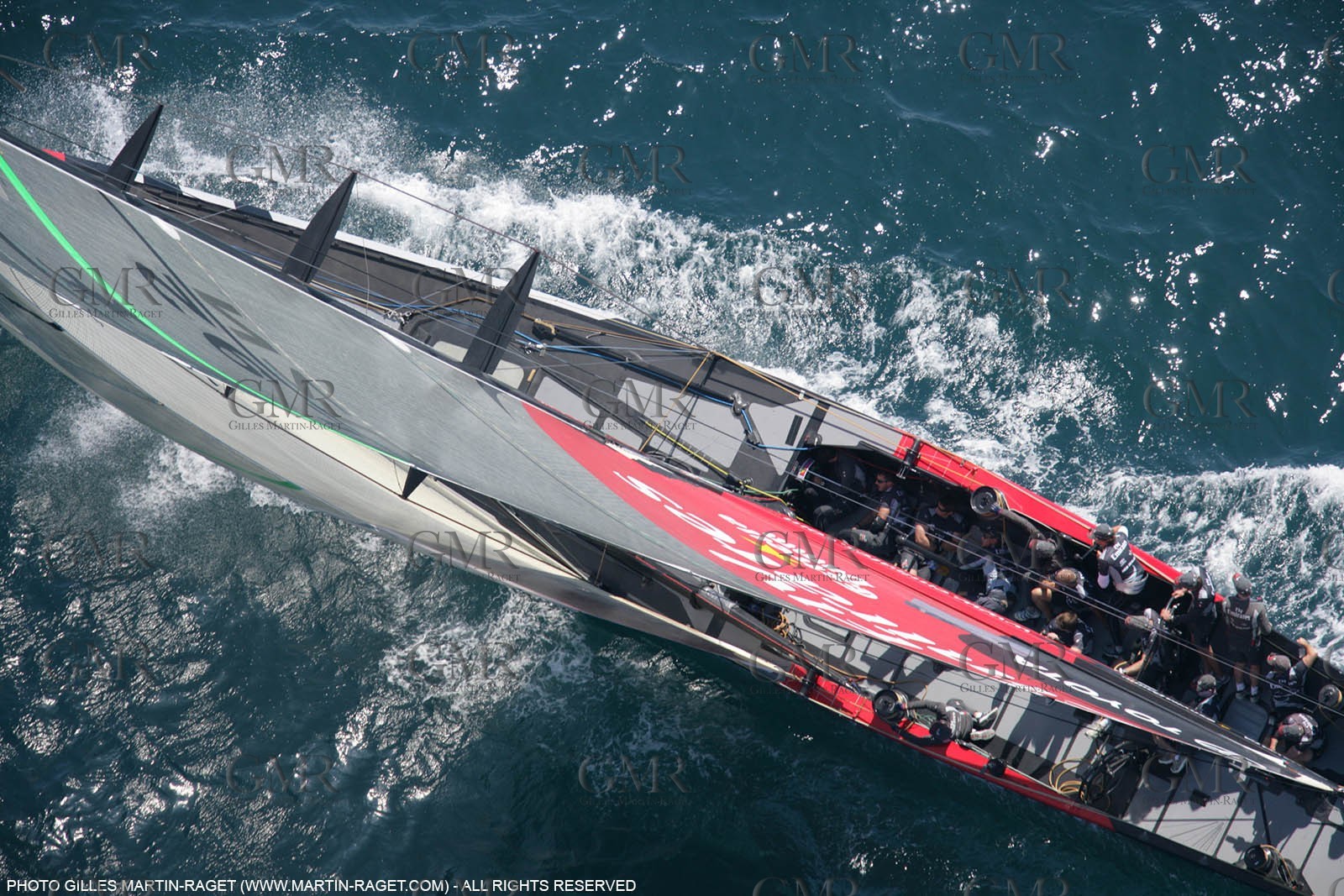 09 05 2007-Valencia (Spain)- 32nd America's Cup - Louis Vuitton Cup - RR2 - Day 11 - BMW ORACLE Racing