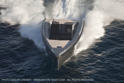11 11 2009 - Saint Jean Cap Ferrat (FRA,06) Wally Yachts - Wallypower 55