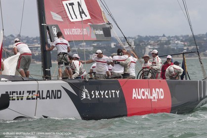 10 02 2009 - Auckland (NZL) - Louis Vuitton Pacific Series - Racing Day 10 - Round Robin 2