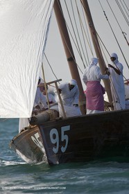 20 11 2010 - Dubai (UAE) - Dubai Louis Vuitton Trophy - Traditionnal dhow races for competing teams