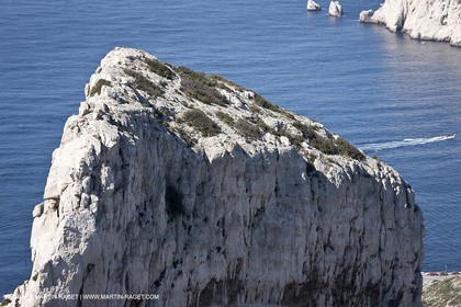 18 04 2009 - Marseille (FRA, 13) - Les Calanques - East side of rocher des Goudes