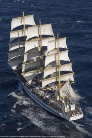 30 09 2013 - Toulon (FRA,83) - Toulon Voiles de Légende - Start towards La Spezia - MIR